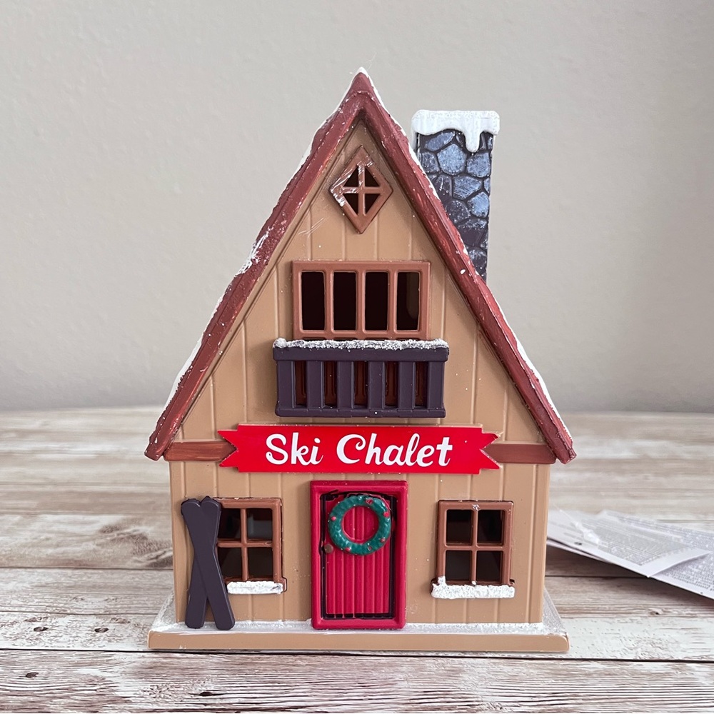 Target bullseye Ski Chalet New 2025 Light Up💋
